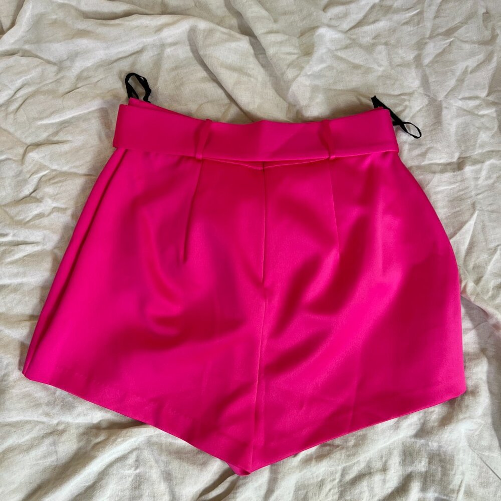 NBD Belted Skort in Hot Pink - Picture 7 of 8